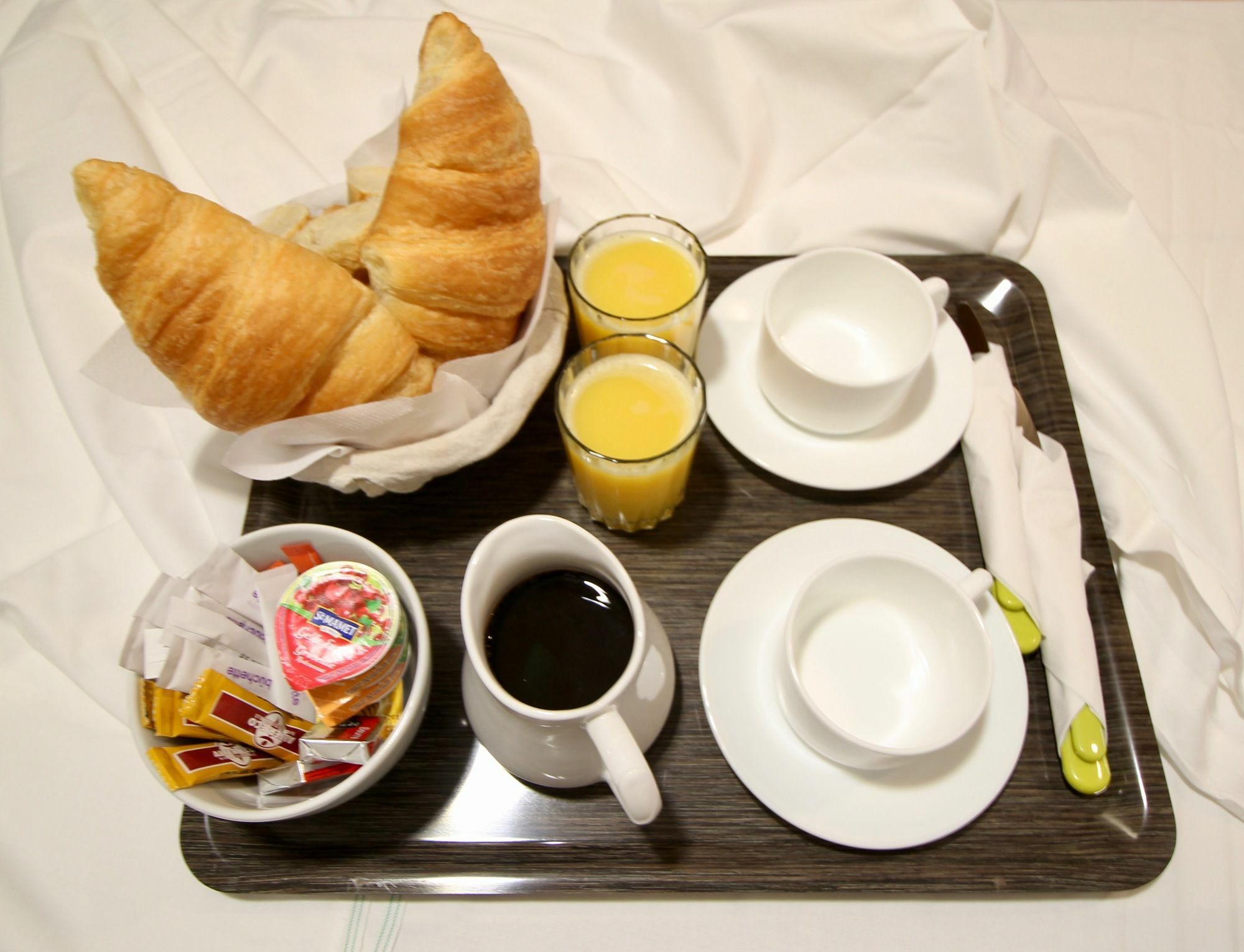 Hotel Des Pyrenees Paris Luaran gambar
